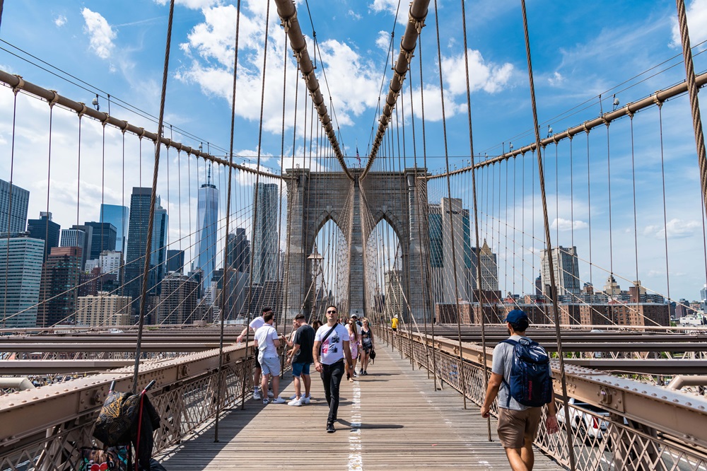 Brooklyn in a Day. Exploring art, vintage, and rooftop views