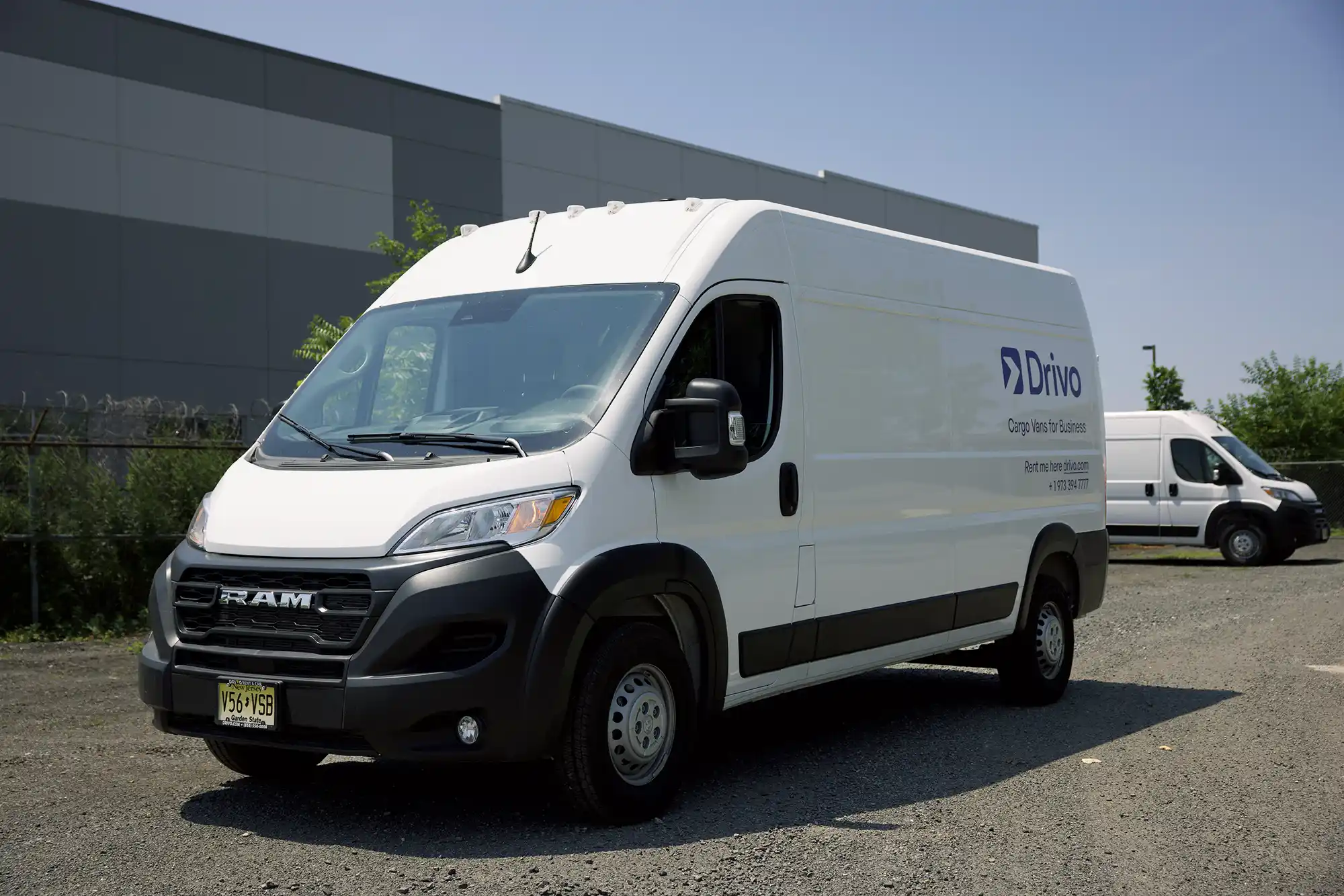 https://files.drivo.com/drivo-uploads/production/images/vehicles/FKLL_1_YShH9cS.webp